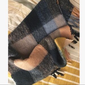 American Eagle Scarf